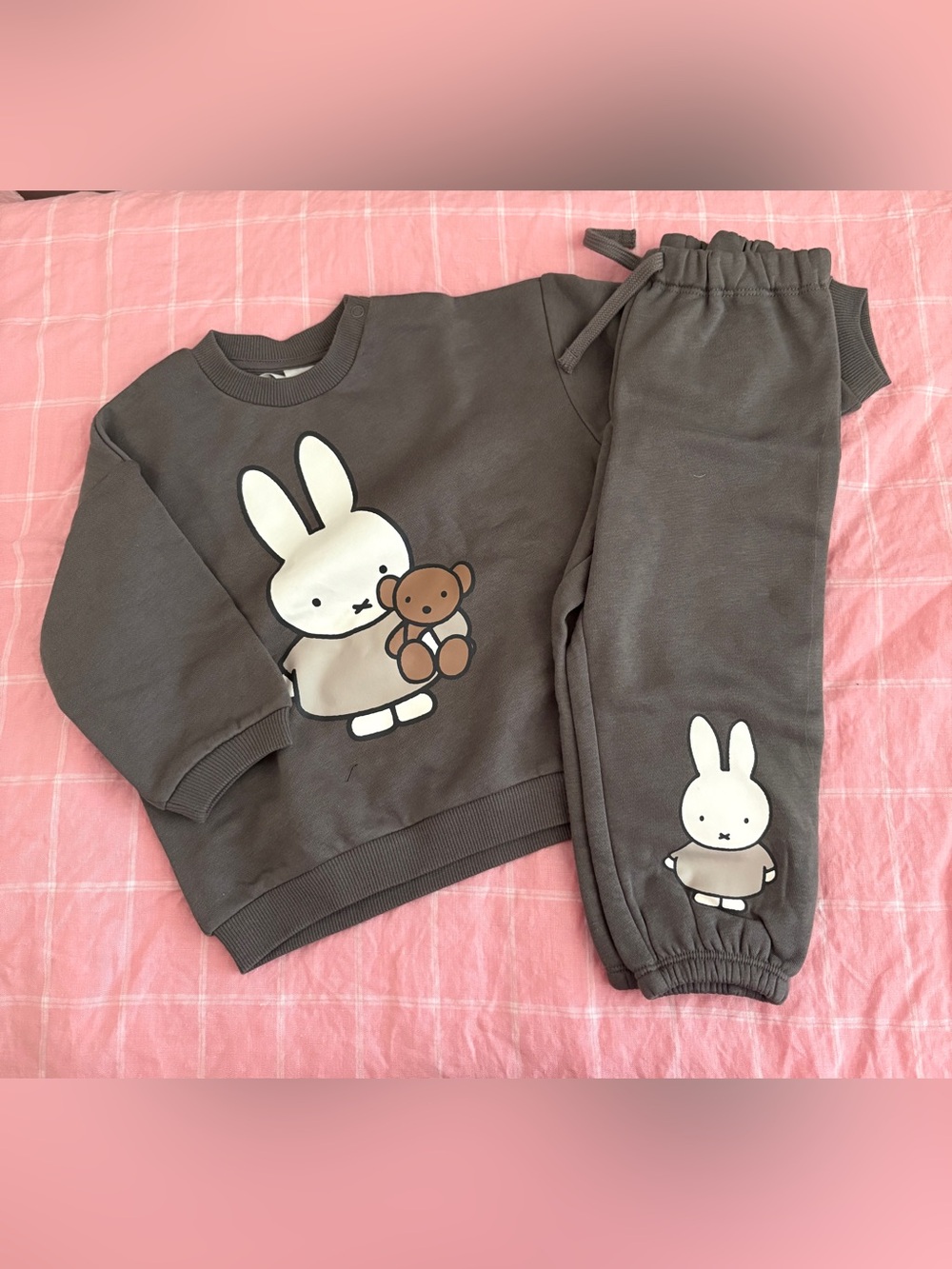 Miffy x H&M Bunny Graphic Sweatshirt & Joggers Set - Toddler